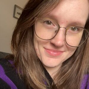 Meet your Posher, Haley marie